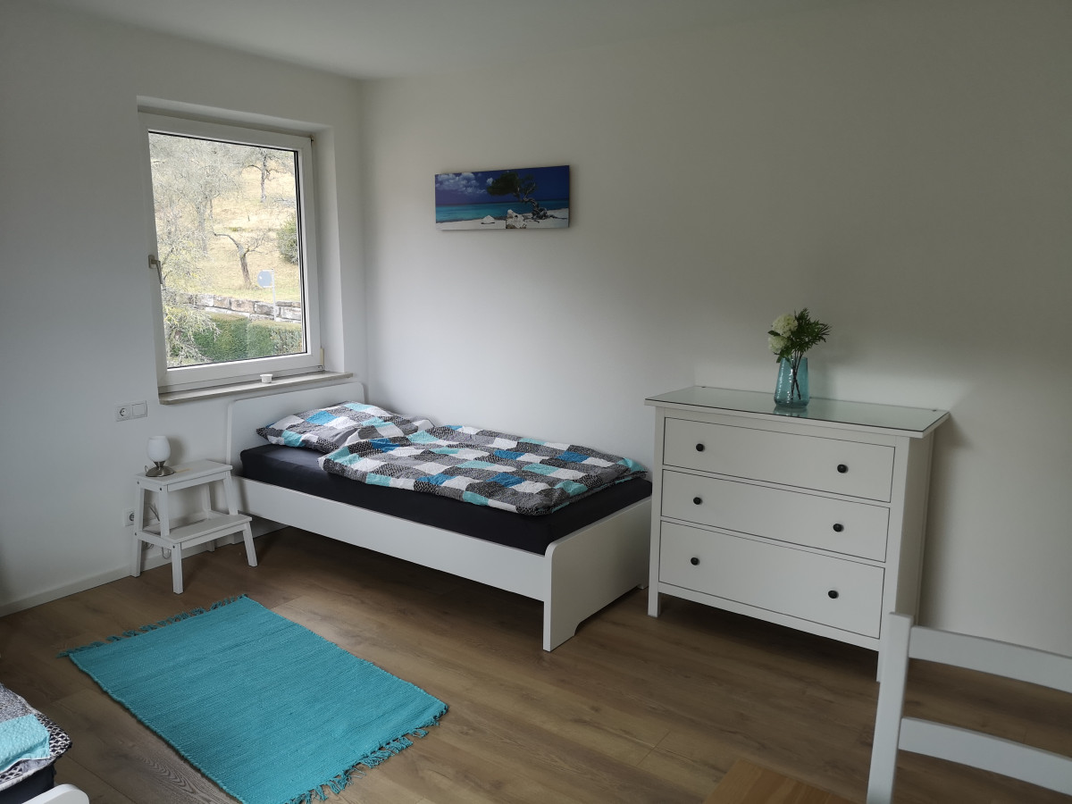 Kleines Schlafzimmer 4